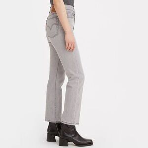 Levi’s Wedgie Straight in Gray